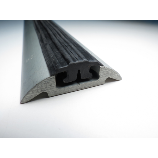 Abdeckgummiprofil Zurrschienen  /11mm univ. schwarz, 1m