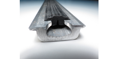 Abdeckgummiprofil Zurrschienen  /11mm univ. schwarz, 1m