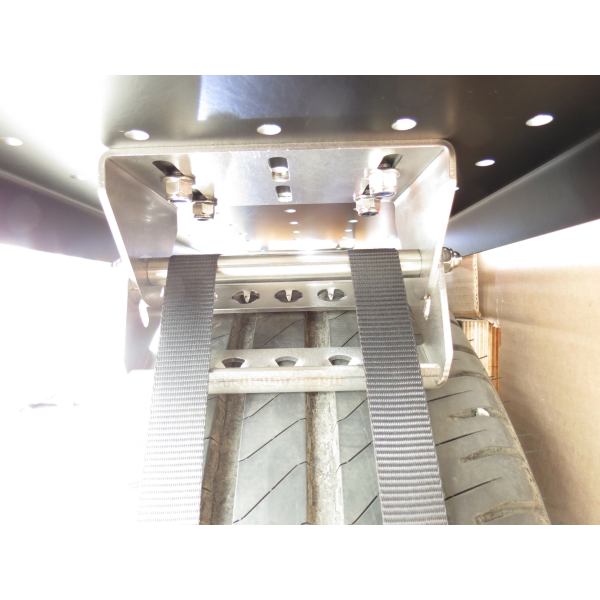 Luggage rack for external spare tires