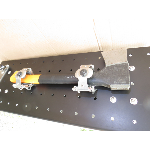 Luggage rack for external spare tires