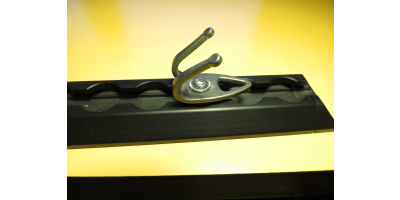 Twist-Fitting "wardrobe" for airline rails