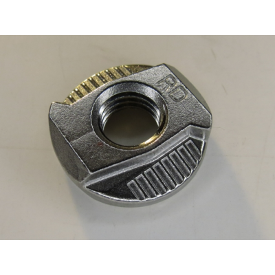 Set: Zurrschienenmutter VA M8  (MIM) + Clip schmal