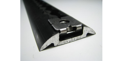 Set: Zurrschienenmutter VA M8  (MIM) + Clip schmal