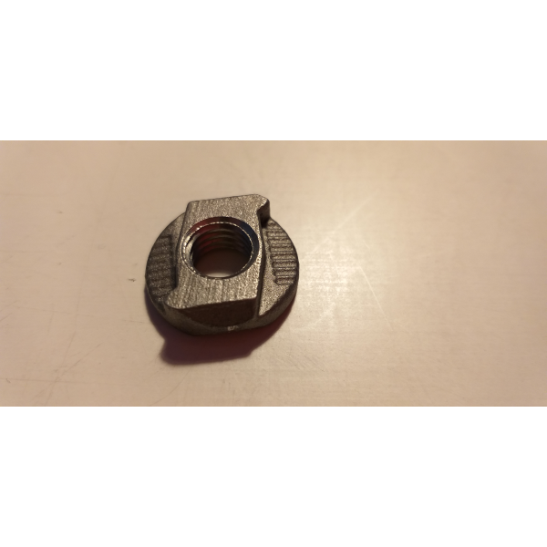 Abverkauf Set: Zurrschienenmutter Gussversion VA M8 + Clip schmal